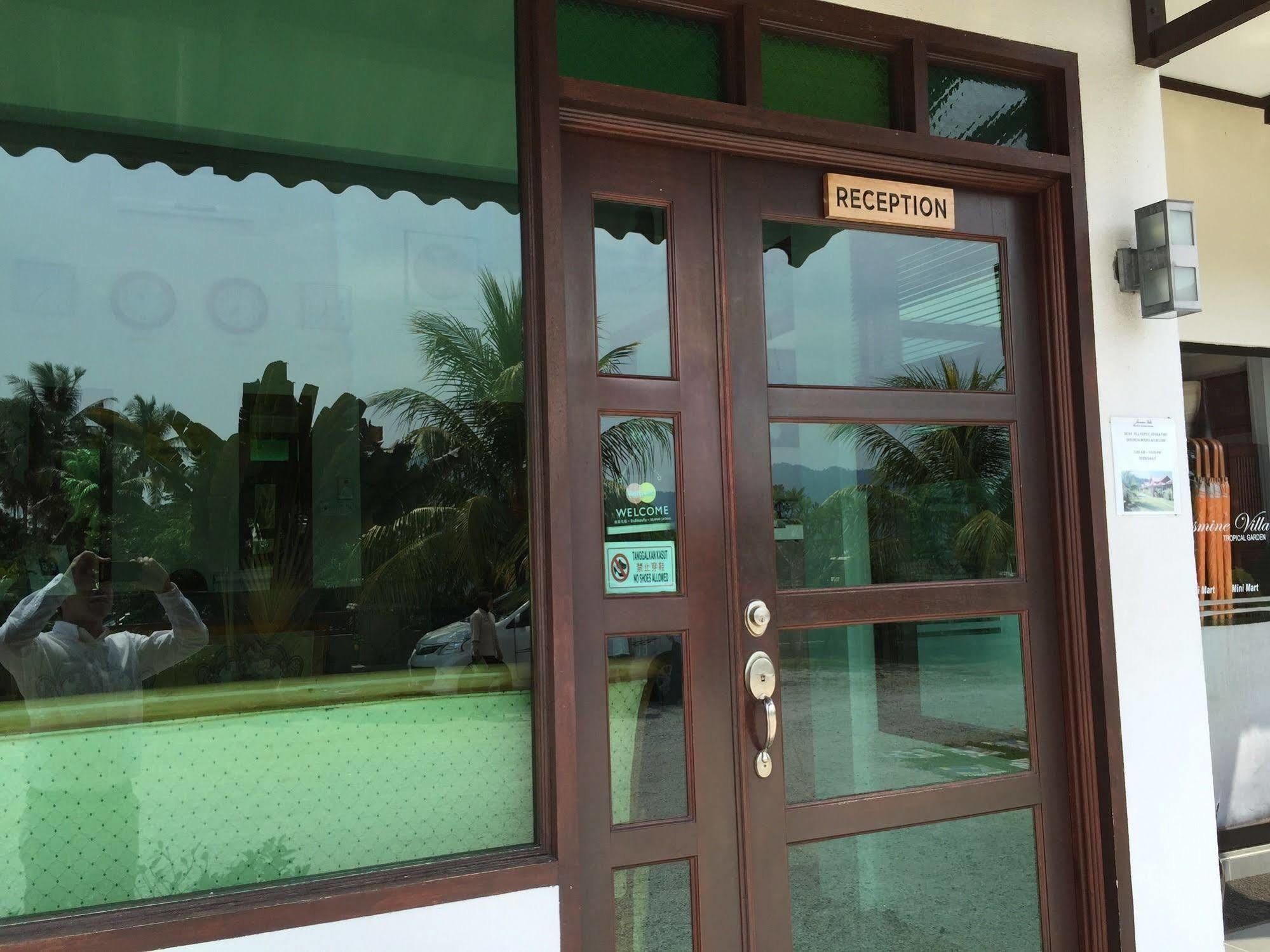 Jasmine Villa Pantai Cenang  Exterior photo